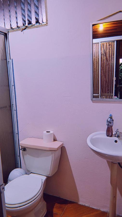 Hostel Alpha Arenal La Fortuna Zewnętrze zdjęcie