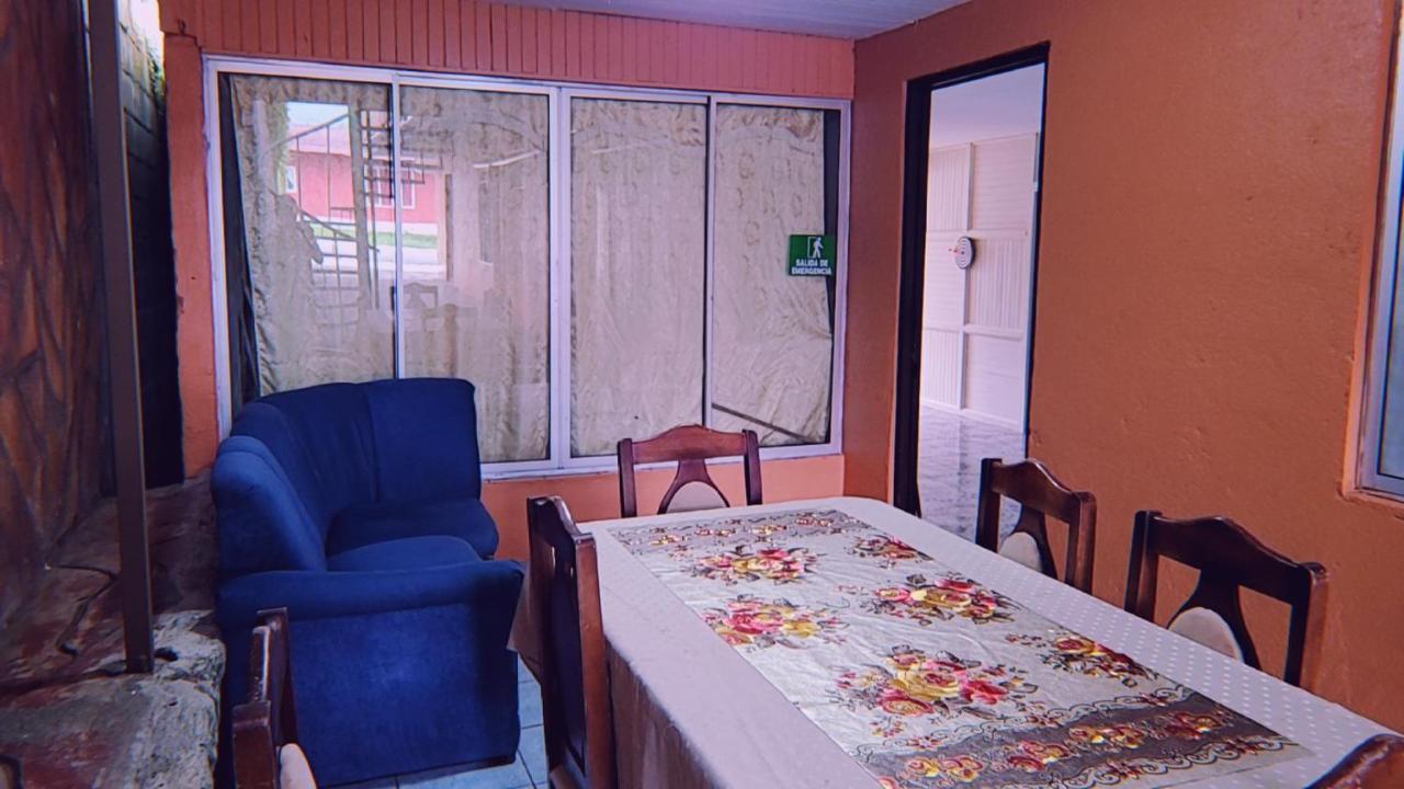 Hostel Alpha Arenal La Fortuna Zewnętrze zdjęcie